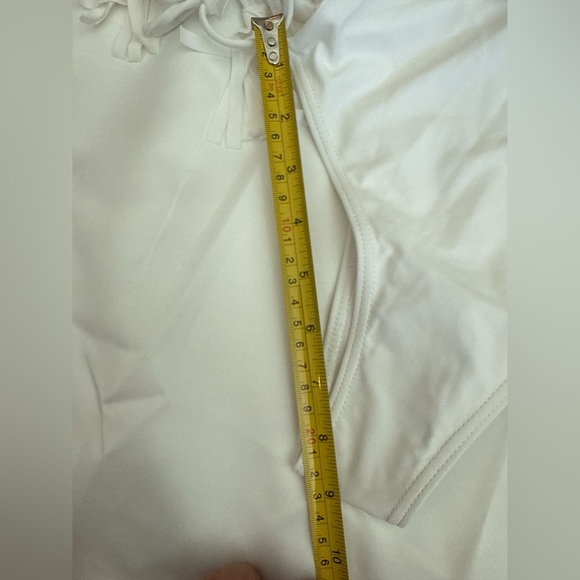 Tobi White Embroidered Floral One Piece Swimsuit XS Deep V Plunge, Lace-Up Sides - Picture 14 of 16